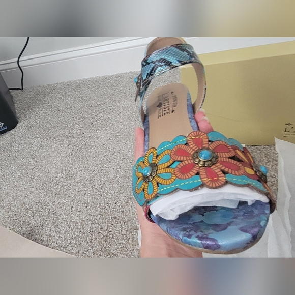 L'ATISTE Women's Multicolor Sandals - Picture 6 of 14